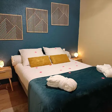Vakantiehuis Cocon Romantique Avec Jacuzzi Privatif Proche Sarlat Saint-Cyprien (Dordogne)